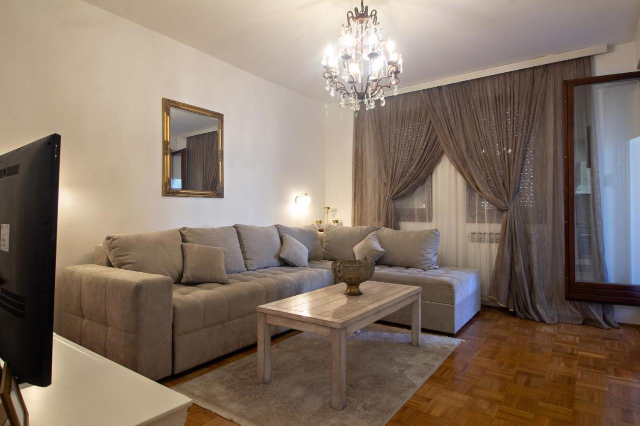 באניה לוקה Apartment Barby - Aleja מראה חיצוני תמונה